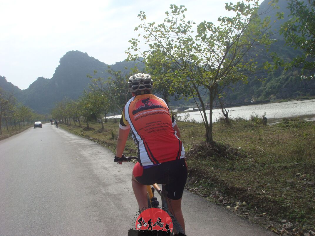 3 Days Hanoi Biking To Cuc Phuong National Park – Ninh Binh