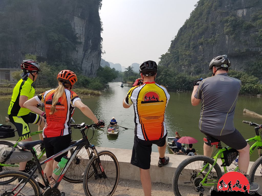 Nha Trang cycling to Hanoi - 12 Days