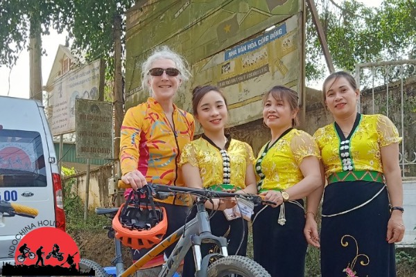 Sapa Cycling Through Ethnic Villages To Hanoi – 3 Days