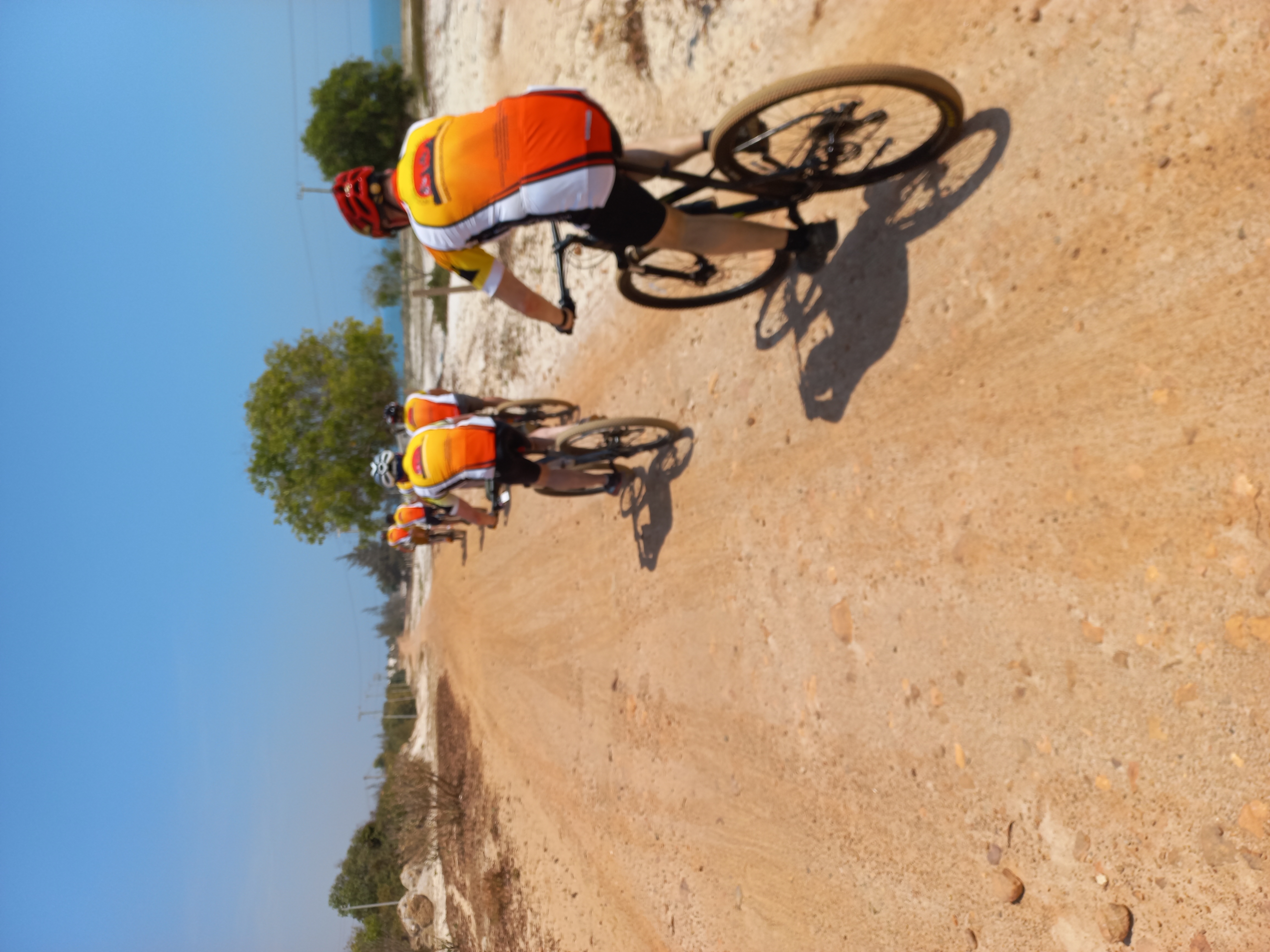 25 Days Cycling From Vietnam - Laos- Thailand - Cambodia 1